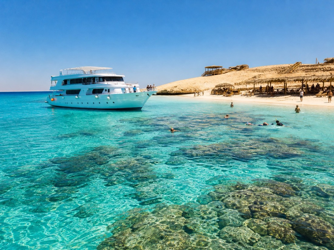Orange Bay boat and snorkeling stop